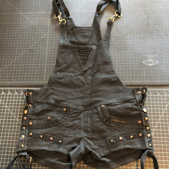 Black Shorts Overalls Goth Burner - Picture 1 of 3